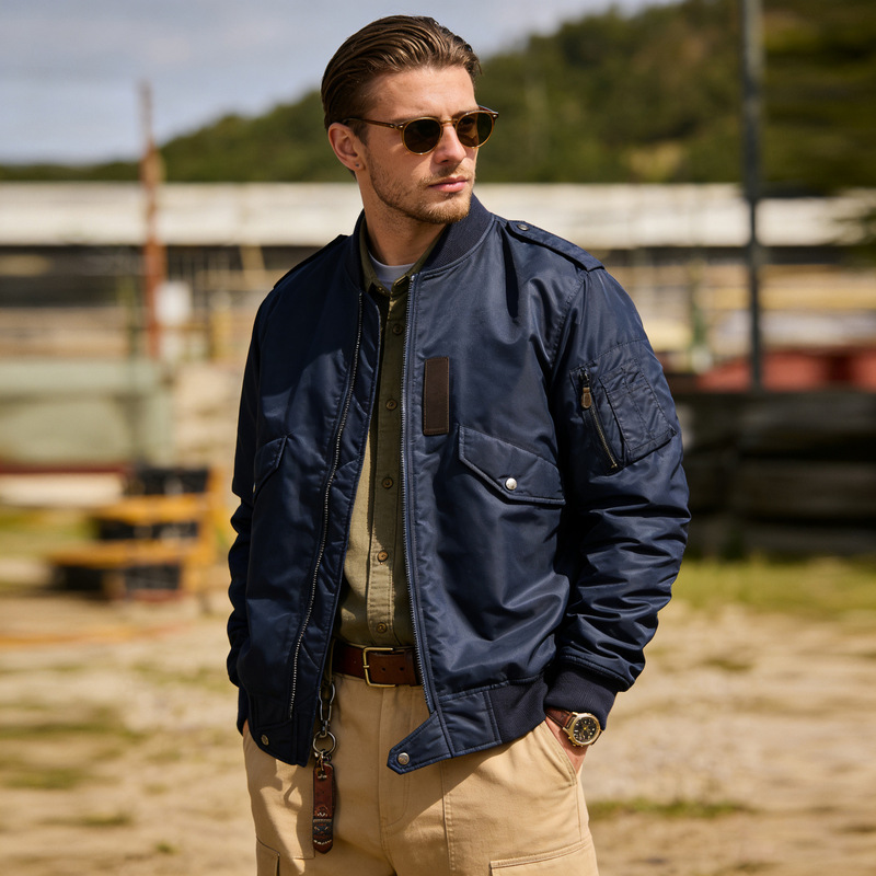 Hunting Outdoor Shop - เสื้อแจ็คเก็ตบอมเบอร์คุณภาพหรู แบรนด์ HELLOMARCEL ไซส์ EU US